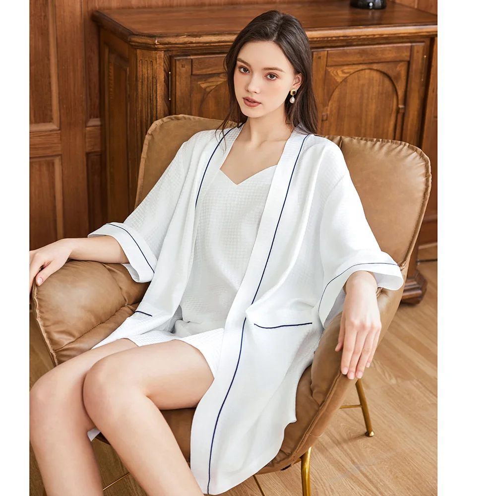 วาฟเฟิลแจ็คการ์ดผ้าไหมหม่อน 10 - Robe Silk Women บทวิจารณ์และราคา